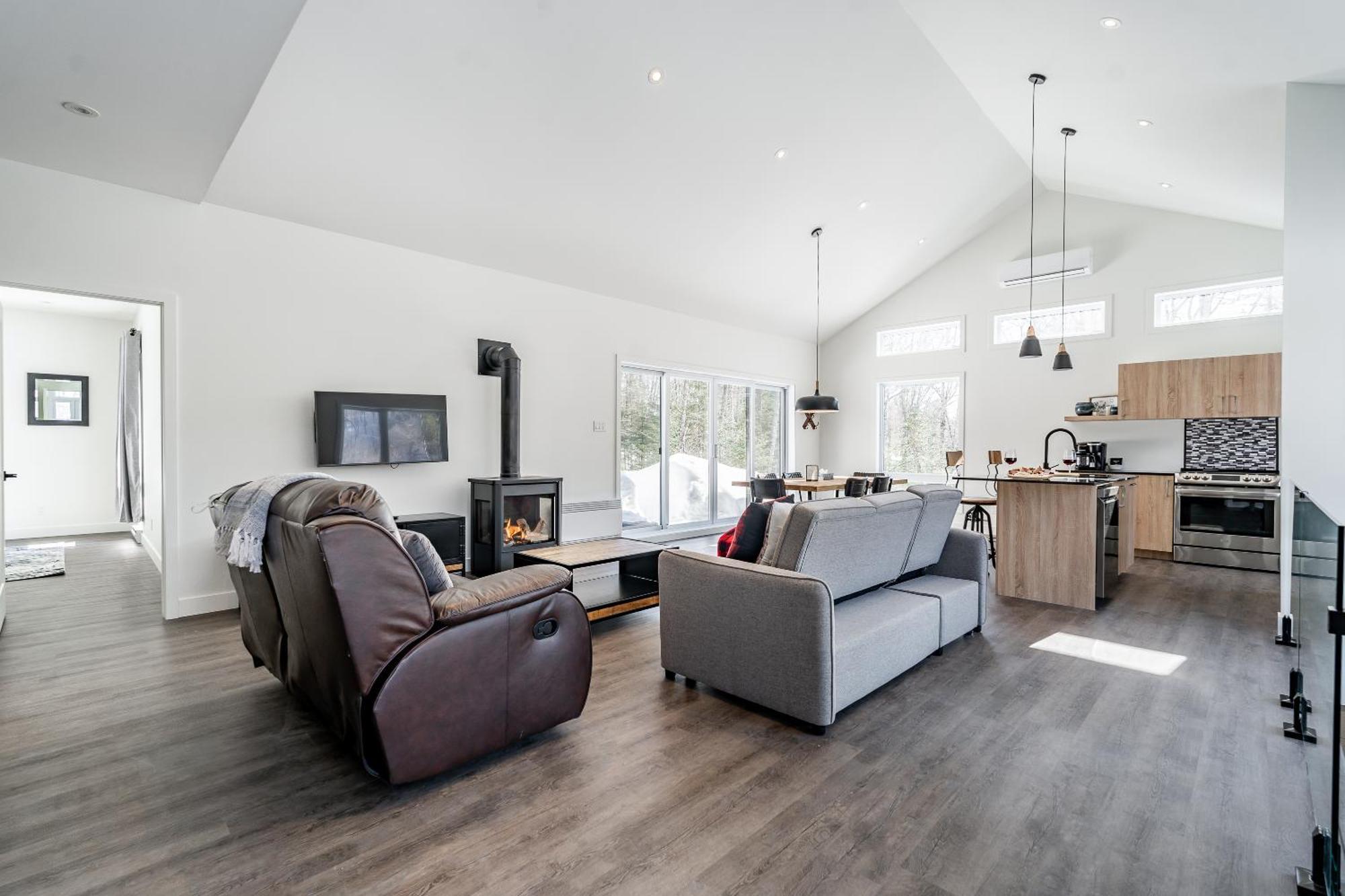 Schicke Ferien Wohnung Mit Tollem Ausblick In Schwarzwald. 菲林根-施文宁根 外观 照片